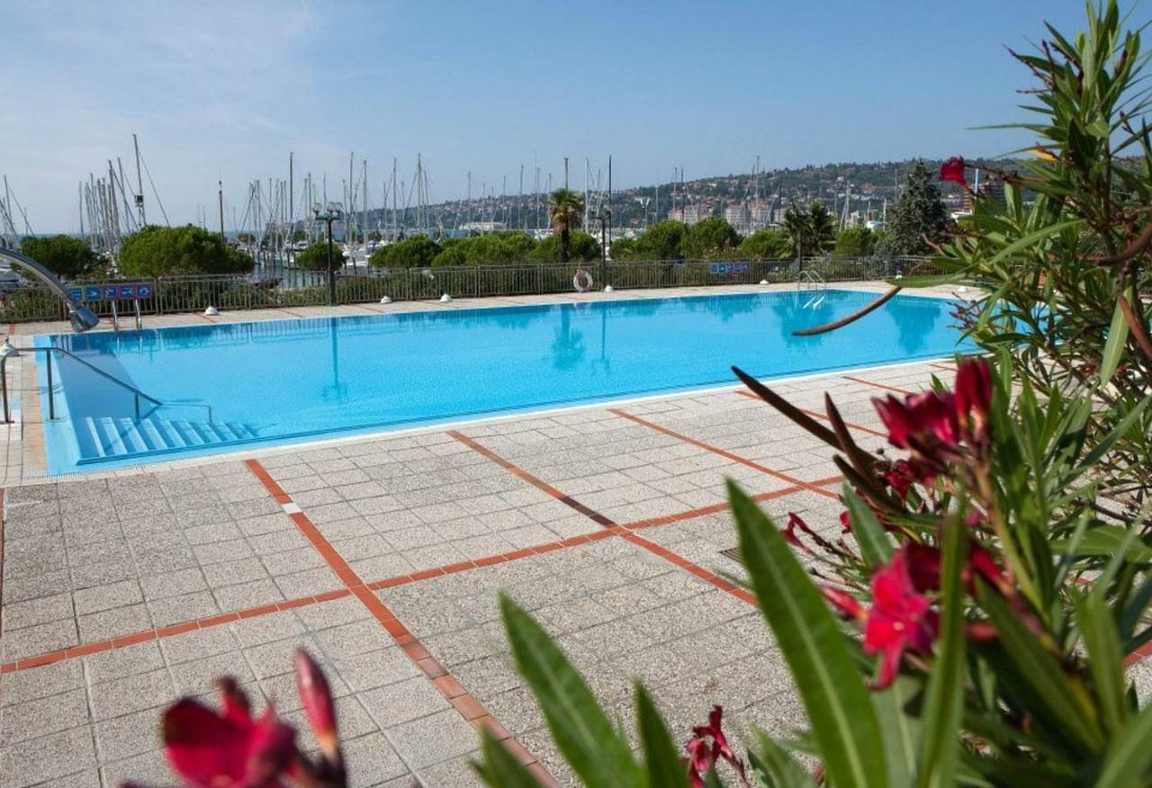 Villa Floating House - Marina Relax à Portorož Extérieur photo